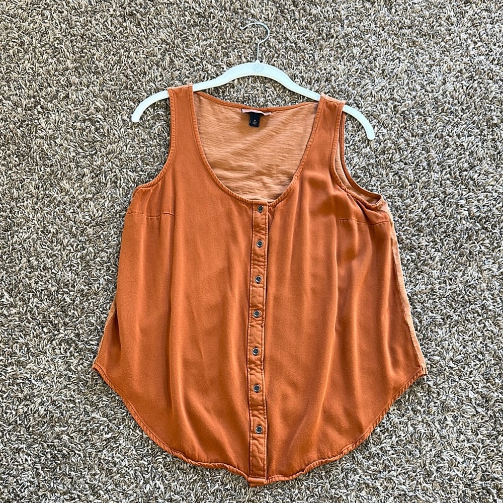 Universal Thread Women's Button-Down Tank Top - Rust